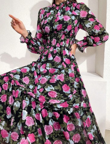 
						Rochie lunga SHEIN, floral print