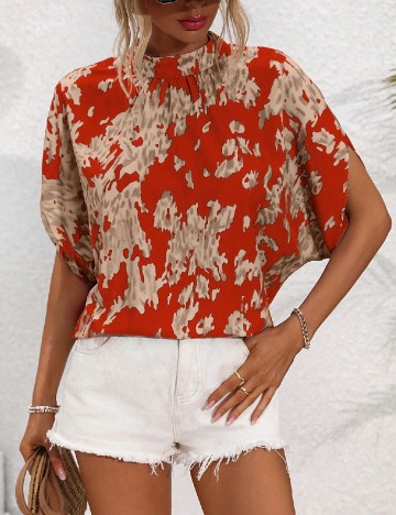 
						Bluza SHEIN, rosu/crem