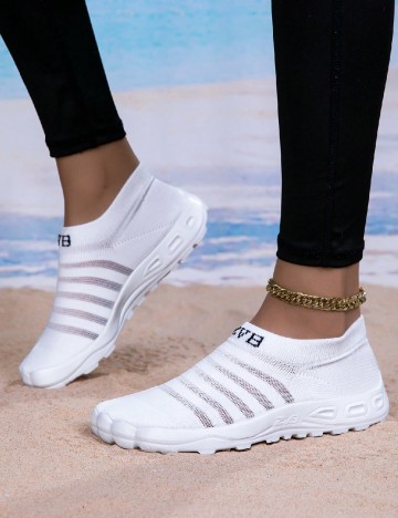 
						Papuci de plaja SHEIN, alb