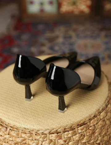 Pantofi SHEIN, negru