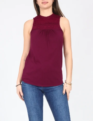 Maiou Bershka, grena