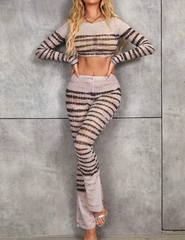 Compleu SHEIN, mix culori