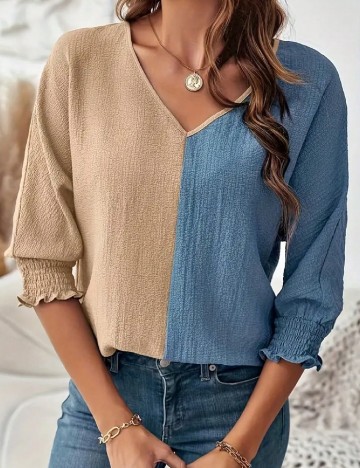 
						Bluza SHEIN, crem/albastru