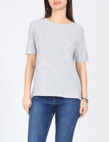 
						Tricou Zara, alb