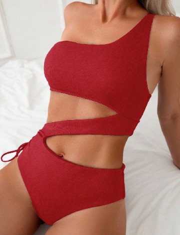 
						Costum de baie SHEIN, rosu