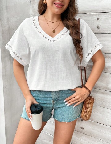 
						Bluza SHEIN CURVE, alb