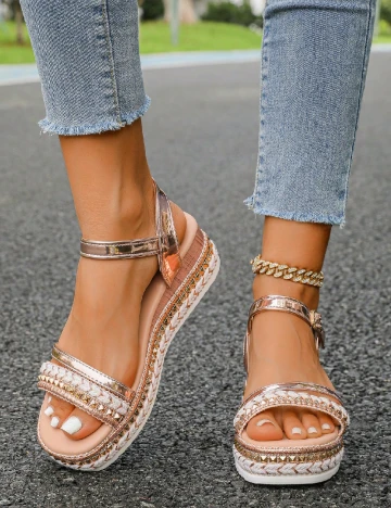 Sandale SHEIN, crem