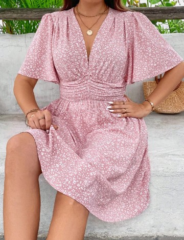 
						Rochie medie SHEIN CURVE, roz