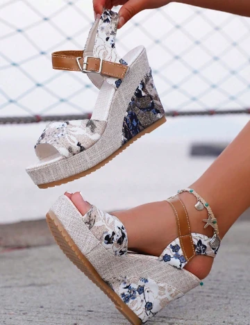 Sandale SHEIN, mix culori