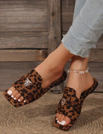 Slapi SHEIN, animal print