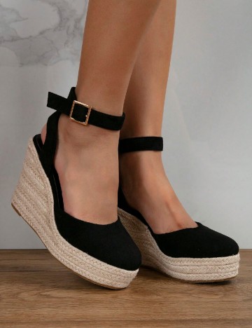 
						Sandale SHEIN, negru