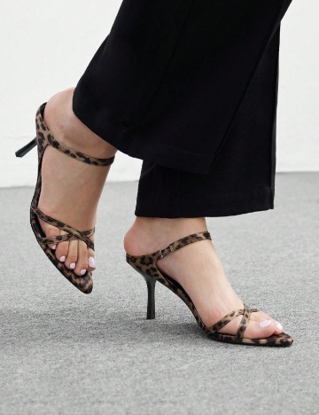 Saboti Cuccoo, animal print