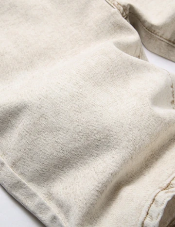 Pantaloni scurti SHEIN, crem