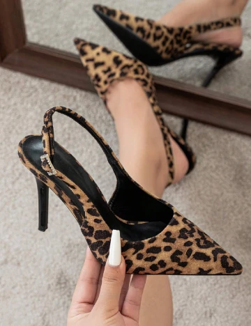 Pantofi SHEIN, animal print