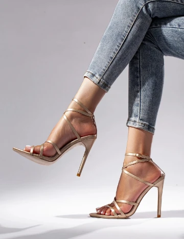 Sandale SHEIN, auriu