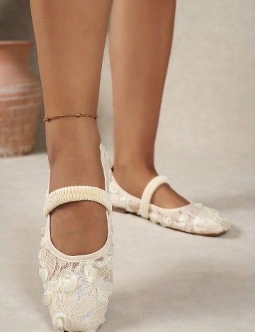 
						Balerini SHEIN, ecru