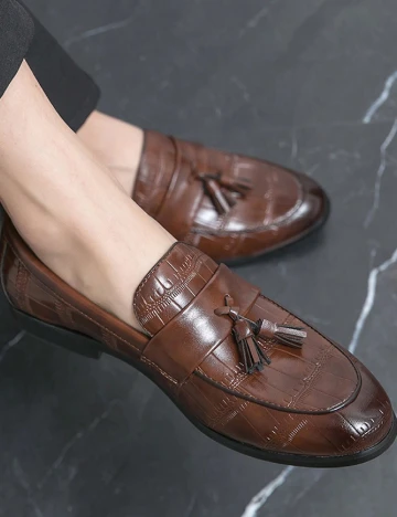 Mocasini SHEIN, maro