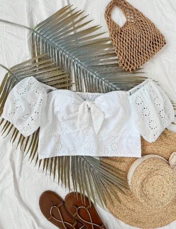 
						Top SHEIN CURVE, alb