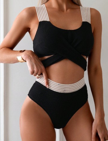 
						Costum de baie SHEIN, negru