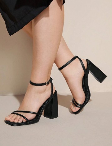 
						Sandale Cuccoo, negru