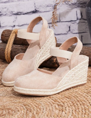 Sandale SHEIN, crem