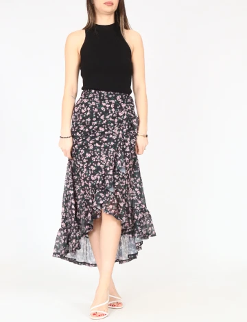 Fusta River Island, negru