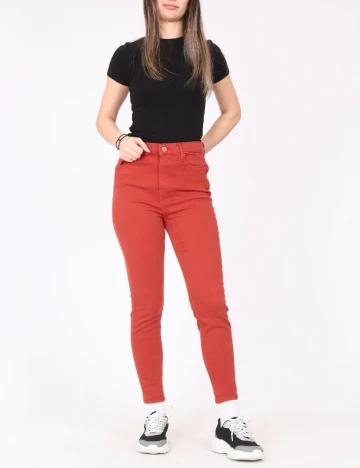 Blugi River Island, rosu