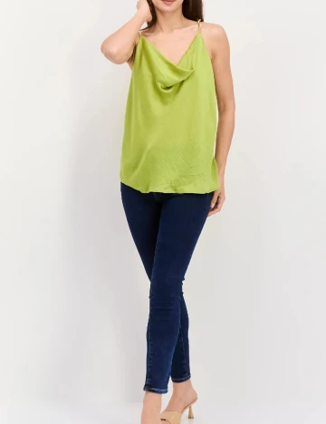 Maiou River Island, verde