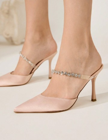 Saboti Cuccoo, piersica