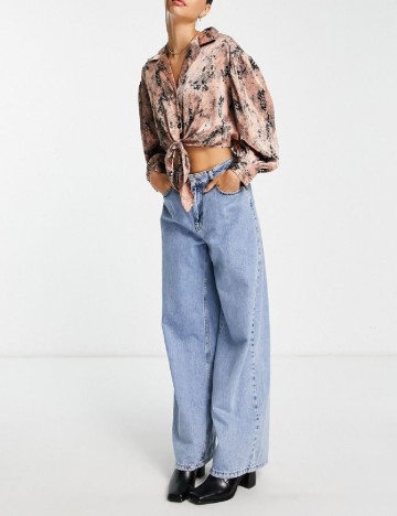 Camasa River Island, roz