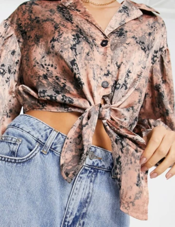 Camasa River Island, roz