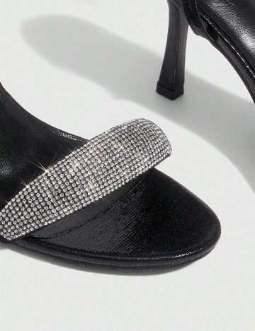 Sandale Cuccoo, negru/argintiu