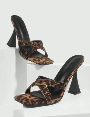 Saboti Cuccoo, animal print