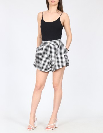 Pantaloni scurti River Island, alb/negru