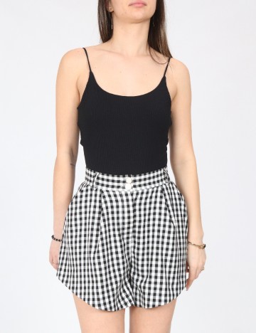 
						Pantaloni scurti River Island, alb/negru