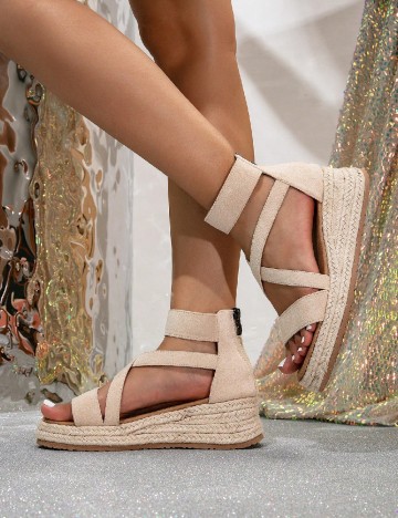 Sandale SHEIN, crem