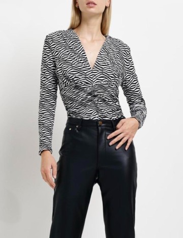 
						Body River Island, alb/negru