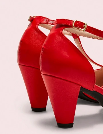 Pantofi Cuccoo, rosu