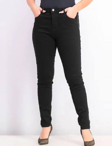 Blugi Reserved, negru