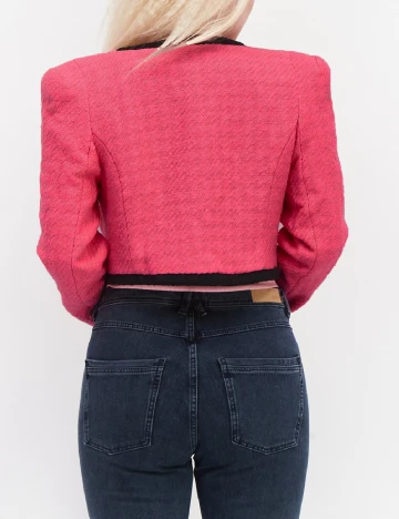 Jacheta River Island, roz