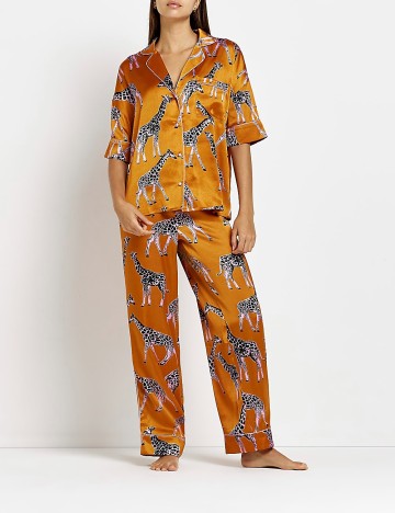 
						Camasa de noapte River Island, maro