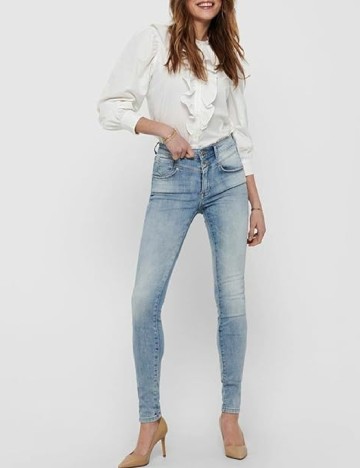 
						Blugi Only, albastru