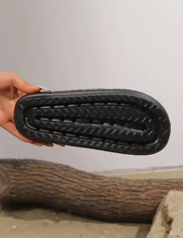 Slapi SHEIN, animal print