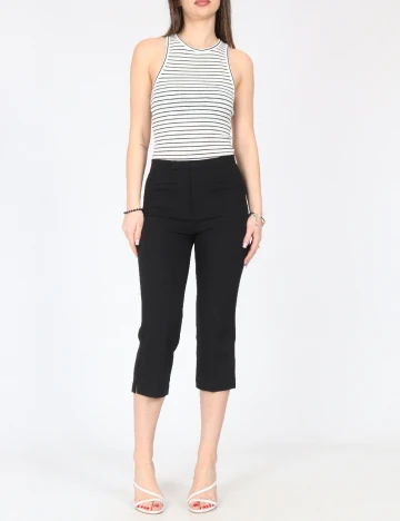 Pantaloni trei sferturi Pull&Bear, negru