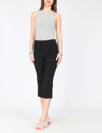 Pantaloni trei sferturi Pull&Bear, negru