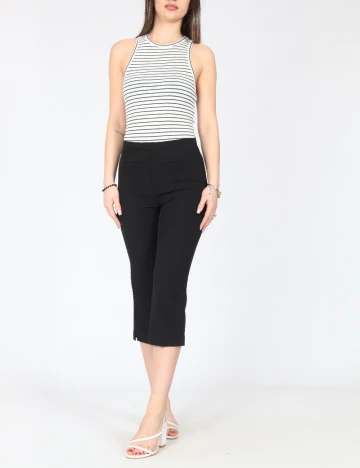 Pantaloni trei sferturi Pull&Bear, negru