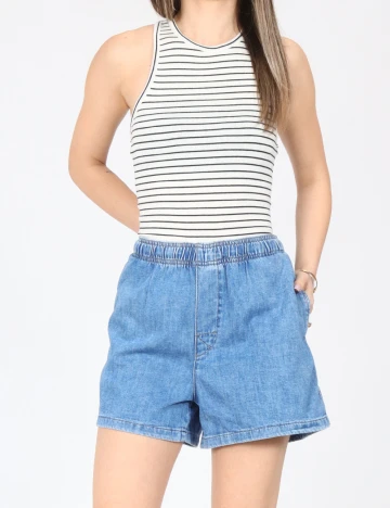 Pantaloni scurti Zara, albastru