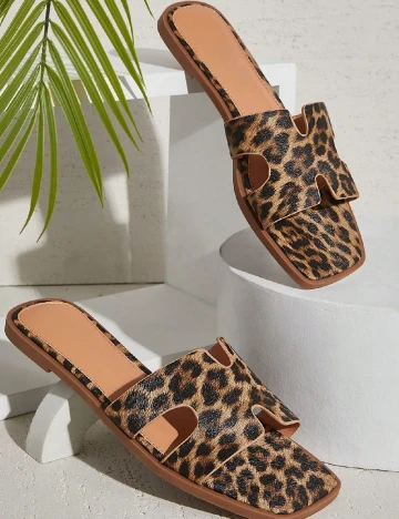 Slapi SHEIN, animal print