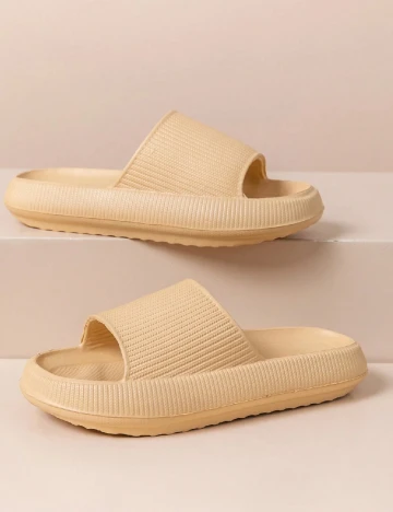 Slapi Shein Kids, maro deschis