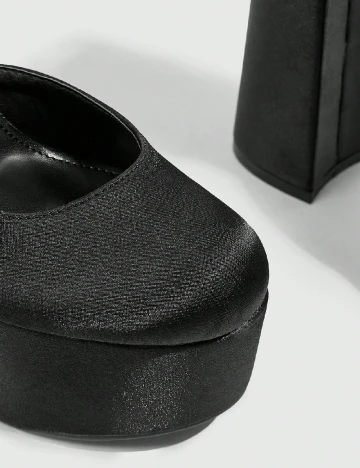 Pantofi SHEIN, negru